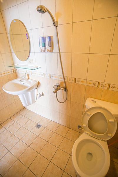 Xinghai Homestay II Magong Exterior foto